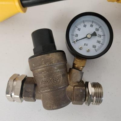 Camco Camper RV Dog Bone PowerGrip and  Water Pressure Regulator
