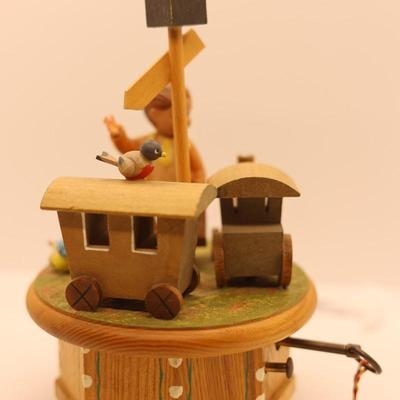THORENS Wooden Music Box