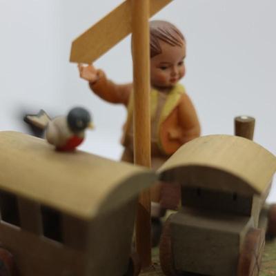 THORENS Wooden Music Box