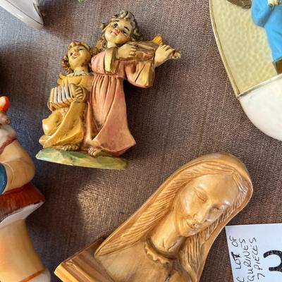 Misc Lot of Figurines - 7 Pieces