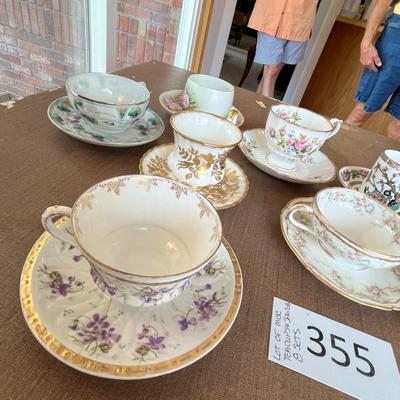 Lot of Misc Teacups & Saucers
