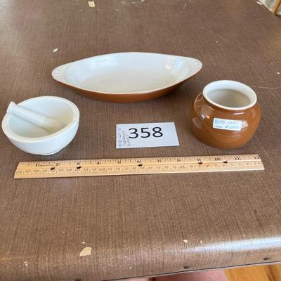 Misc Lot of Ceramics - 4 Pieces