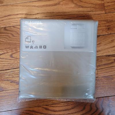 Assortment of Queen Duvet Sets (PB-CE)