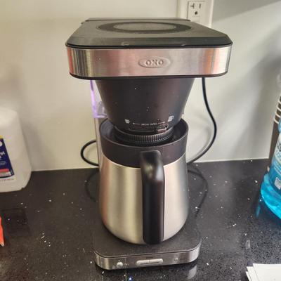 Oxo Brew 8 cup Coffee Maker stainless steel