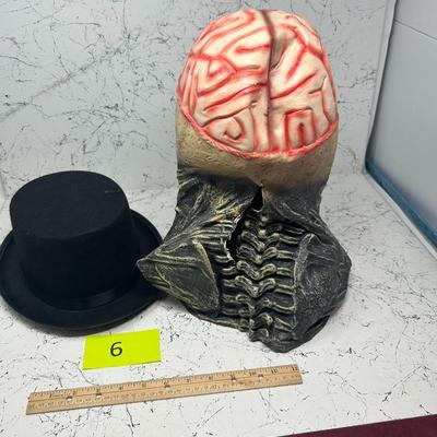 Skeleton Top Hat Brain Mask