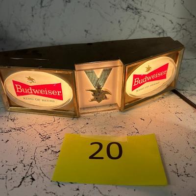 Vintage Budweiser Advertisement Light working