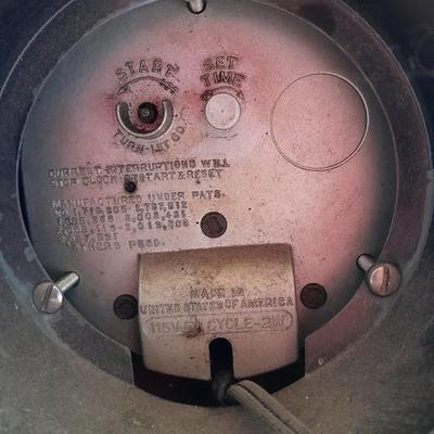 Hammond 19" Synchronous Electric Mantel Clock