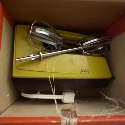 Hand Mixer
