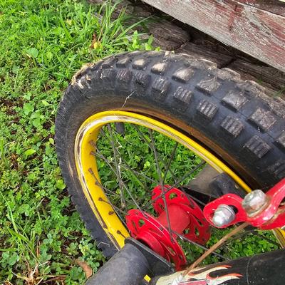 Tonka First Gear 16" Trick Bicycle (OB1-JS)