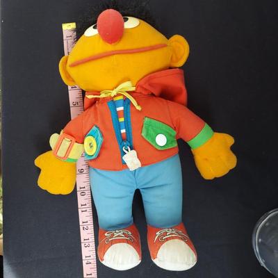 Vintage Sesame Street Toys and More (OB4-BBL)
