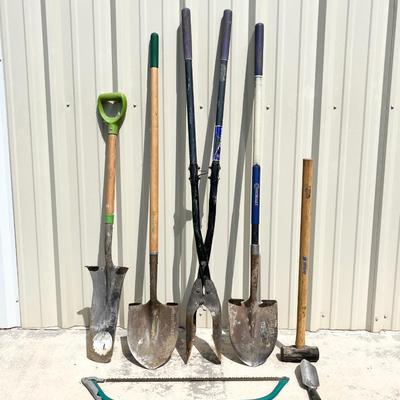Fourteen (14) Assorted Garden Tools