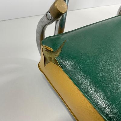 -31- SPORTS | Green Bay Packers 1960â€™s Stadium Chair