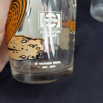 Vintage Novelty Glasses by Looney Tunes, Care Bears, Flintstones, Smurfs and More (OB4-BBL)