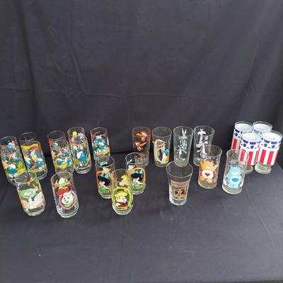 Vintage Novelty Glasses by Looney Tunes, Care Bears, Flintstones, Smurfs and More (OB4-BBL)