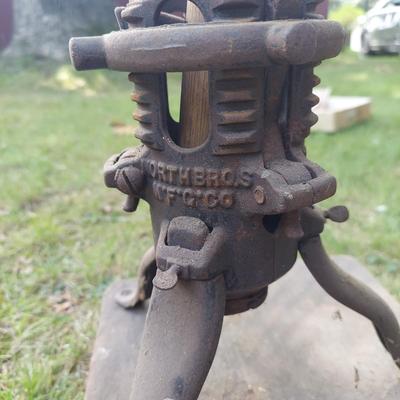 Antique Christmas Tree Stand (OB4-BBL)