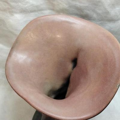 1942 Roseville Pottery Peony Cornucopia Vase, Shape 171-8, Coral Pink