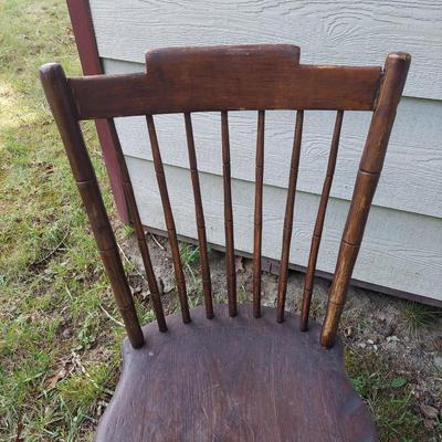 Two Vintage Windsor Chairs (OB4-BBL)