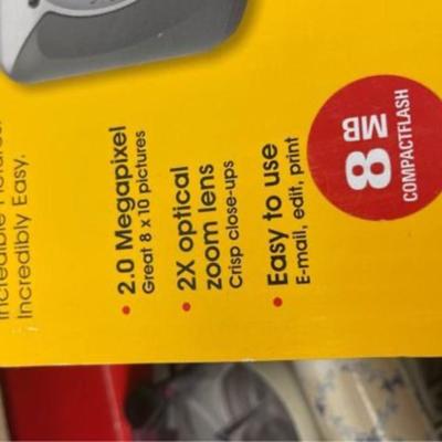 NEW Kodak DC3400 Point and Shoot Digital Camera