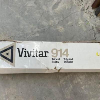 Vintage Vivitar 914 Tripod