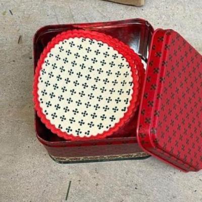 NEW Vintage Paper Coasters Potpourri Press in Square Tin
