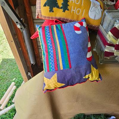 Collection of Christmas Decor & More  (OB1-JS)