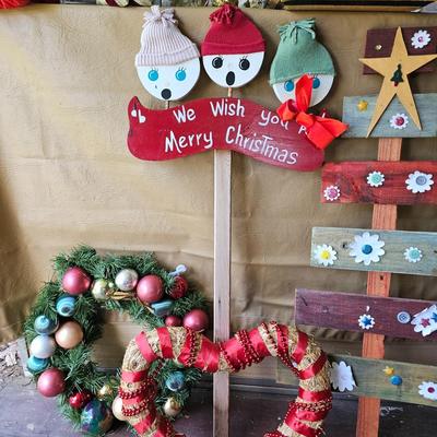 Collection of Christmas Decor & More  (OB1-JS)