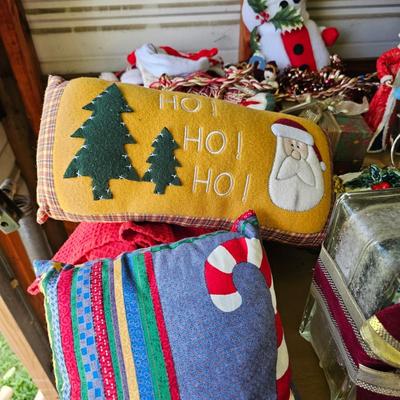 Collection of Christmas Decor & More  (OB1-JS)