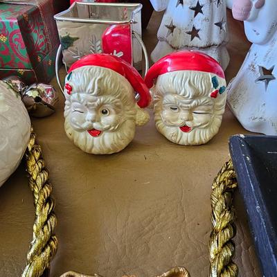 Collection of Christmas Decor & More  (OB1-JS)