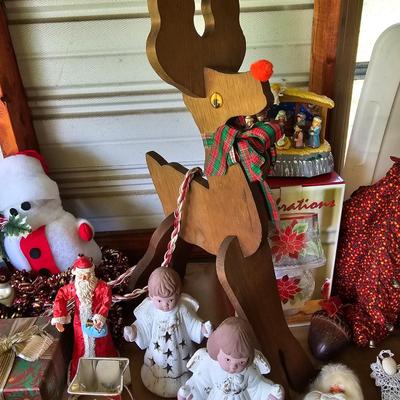 Collection of Christmas Decor & More  (OB1-JS)