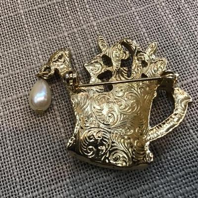1928 Jewelry Gold Tone Faux Pearl Clear Crystal Floral â€œWatering Canâ€ Brooch