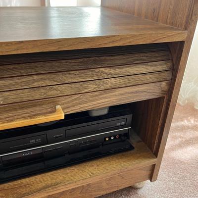 Shelf Storage Table on Wheels