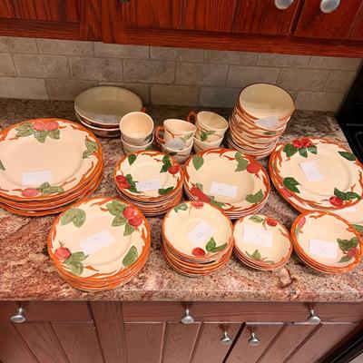 62 Piece Vintage Franciscan Ware