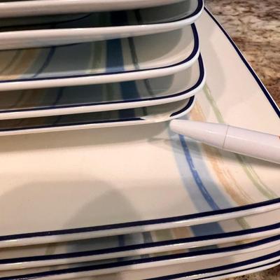 Mixed Lot Dinnerware