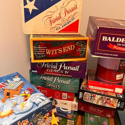Large Lot Boardgames, Puzzles, Toys
