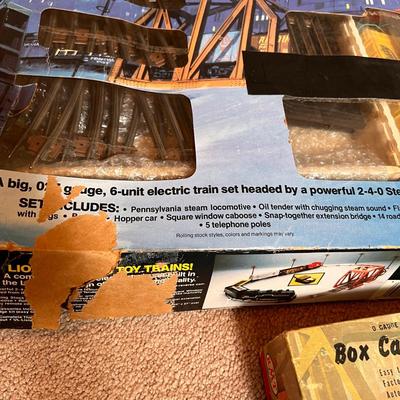 Vintage Lionel Cannonball Express 8625 Train Set + True Value Car