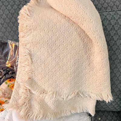 Mixed Lot - Throw Blankets, Shawls, Hankies