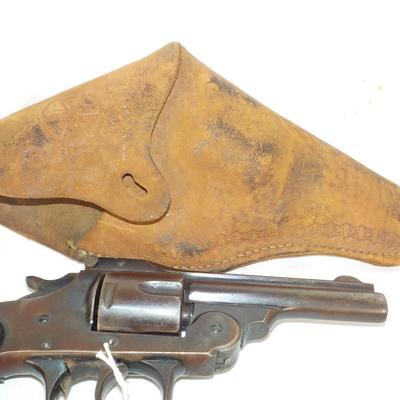 US. Arms flip top, double action revolver 32 cal. est. $125 to $ 190.