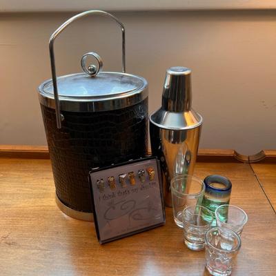Vintage Lot Barware