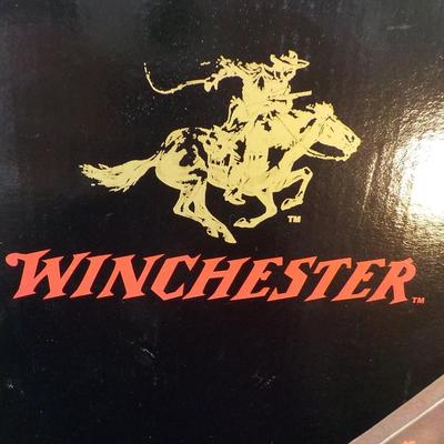 Winchester Variable Power Spotting Scope Kit Complete../ est. $50 to $120