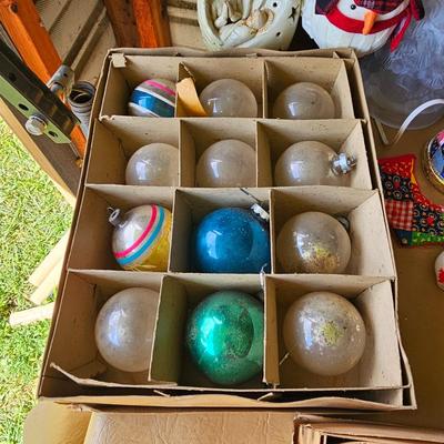 Vintage Christmas Ornaments,  Decor + More  (OB1-JS)