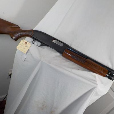 Winchester Model 1200 pump Shot gun. 12 gauge./est. $225 to $475.