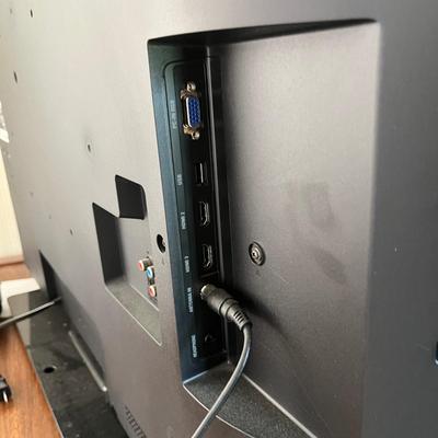 Sanyo 38" TV