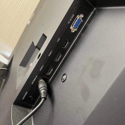 Sanyo 38" TV