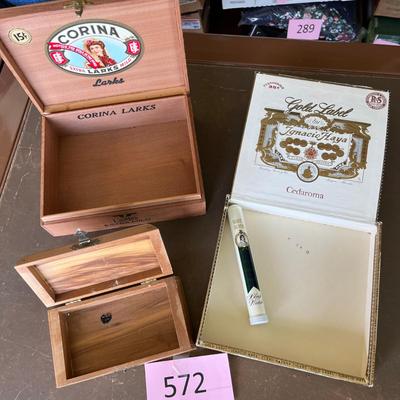 Cigar box lot