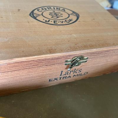 Cigar box lot