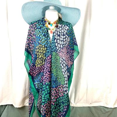 073 Flowers! Flowers! Floral Shawl Lot