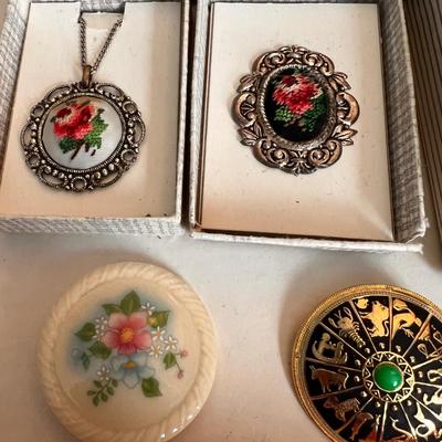 NIB Authentic Jules Jurgensen Watch & Jewelry Lot