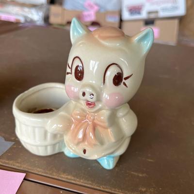 American Bisque Porky Pig Planters