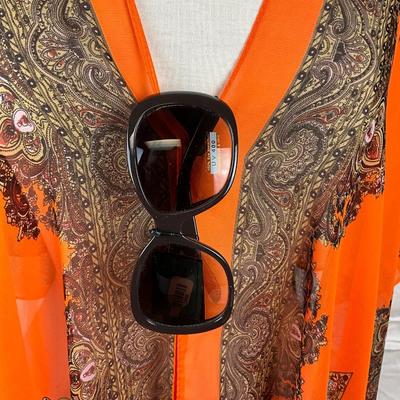 079 Orange Paisley Lot