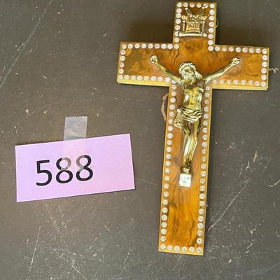 WOW!  Bakelite Crucifix